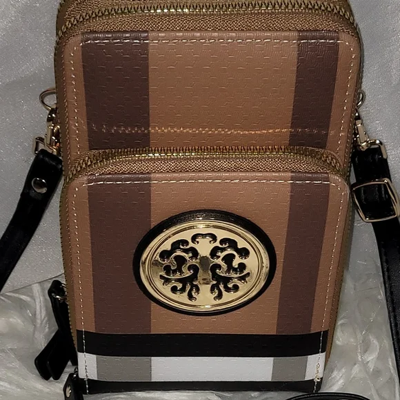 Elegant Tan and Black Crossbody Bag - Picture 2 of 6